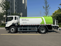 绿化喷洒车